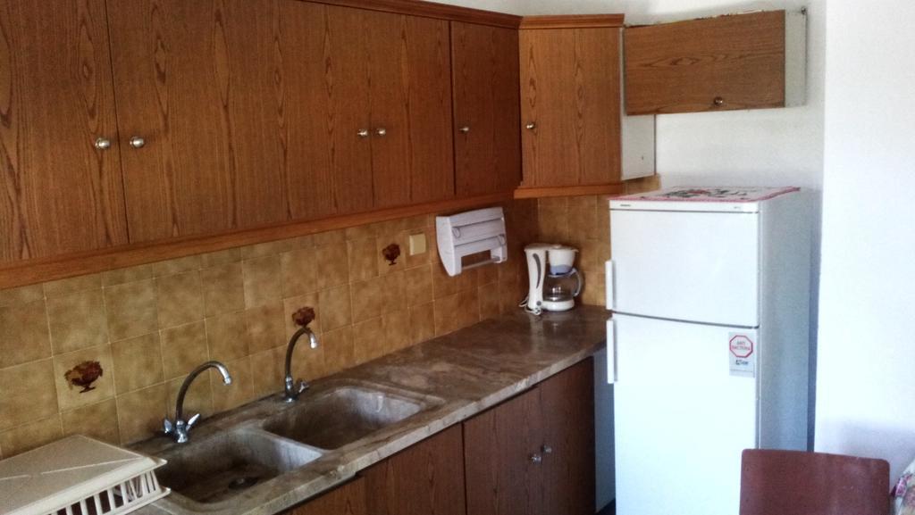 Nireas Appartement Nea Skioni Buitenkant foto