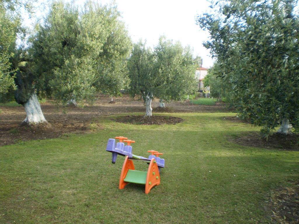 Nireas Appartement Nea Skioni Buitenkant foto