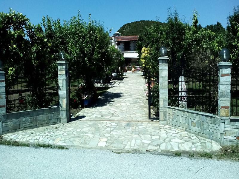 Nireas Appartement Nea Skioni Buitenkant foto
